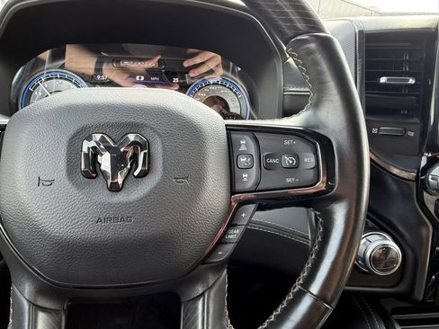 Used 2022 RAM 1500 Limited AWD/4WD image 23