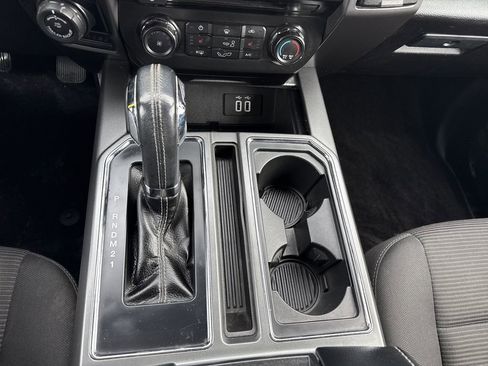 Used 2016 Ford F150 XLT w/ Equipment Group 302A Luxury AWD/4WD image 23
