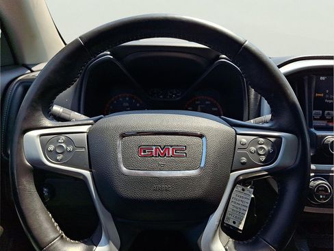 Used 2016 GMC Canyon SLE w/ SLE Convenience Package RWD image 18