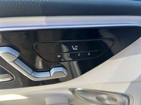 Certified 2025 Mercedes-Benz GLC 300 GLC 300 image 21