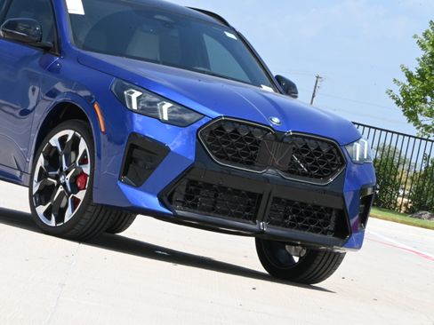 New 2026 BMW X2 xDrive28i w/ Technology Package AWD/4WD image 31