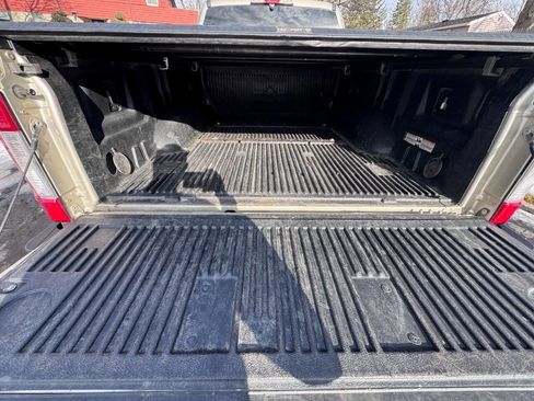 Used 2017 Ford F250 XLT w/ FX4 Off-Road Package image 12