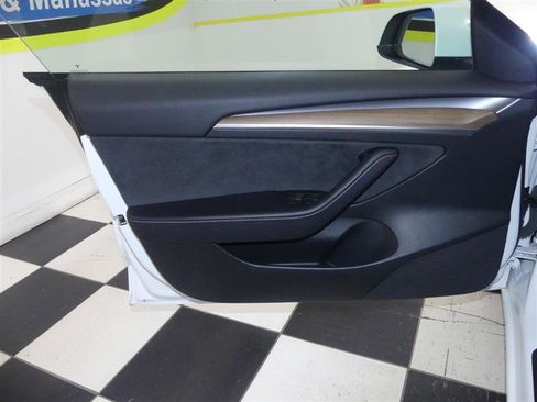 Used 2023 Tesla Model 3 Standard Range RWD image 20