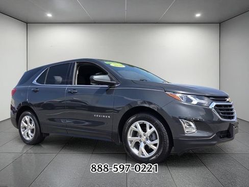 Used 2020 Chevrolet Equinox LT w/ LPO, Cargo Package FWD image 7