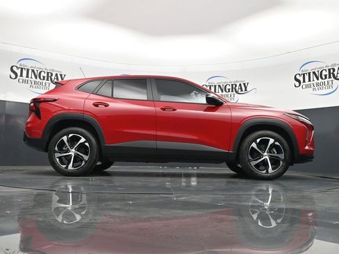 Used 2026 Chevrolet Trax RS image 24