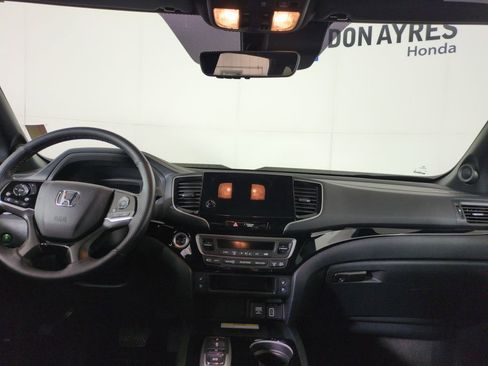 Certified 2022 Honda Passport Elite image 22