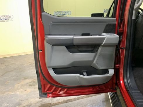 Certified 2021 Ford F150 XLT w/ Equipment Group 302A High image 24