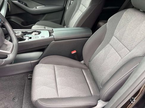 New 2026 Nissan Rogue SV FWD image 15