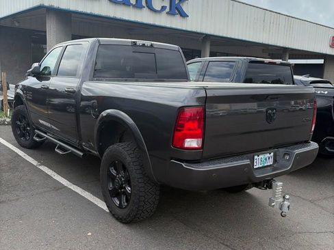Used 2018 RAM 2500 Big Horn w/ Sport Appearance Group AWD/4WD image 4