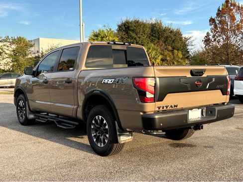 Certified 2022 Nissan Titan PRO-4X w/ Pro-4x Convenience Package image 26