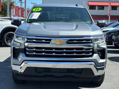 Used 2025 Chevrolet Silverado 1500 LT RWD image 11