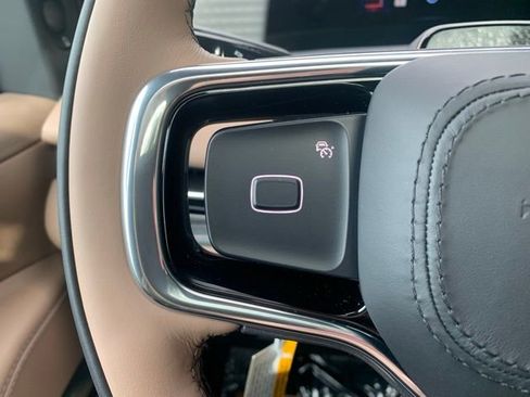 New 2025 Lincoln Navigator L Black Label image 32