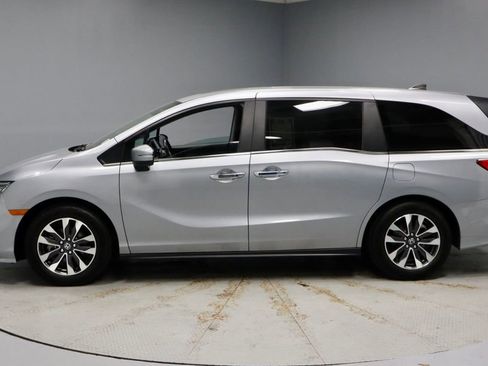 Used 2024 Honda Odyssey EX-L image 9