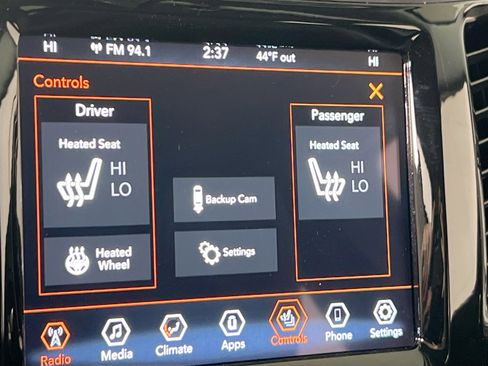 Used 2022 Jeep Cherokee Limited image 19