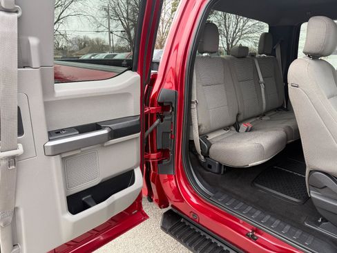 Used 2018 Ford F150 XLT w/ Equipment Group 301A Mid AWD/4WD image 16
