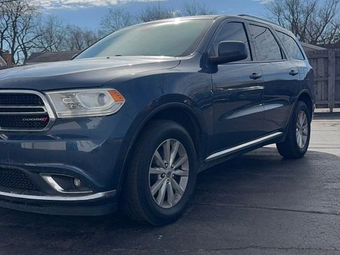 Used 2020 Dodge Durango SXT image 2