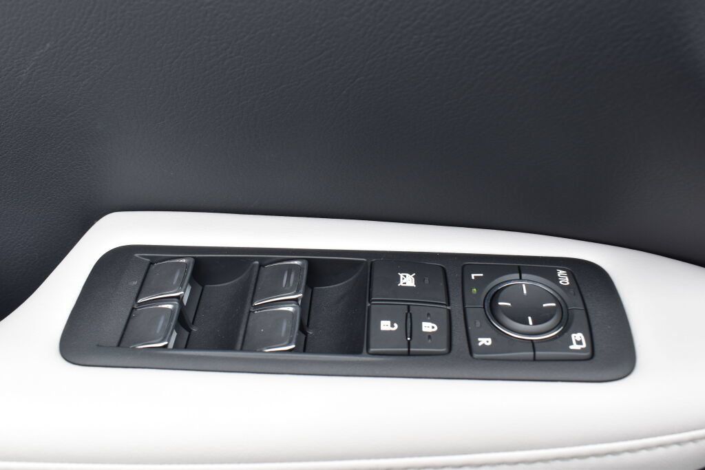 Used 2021 Lexus RX 350 FWD w/ Premium Package image 16