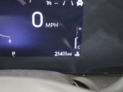 Used 2024 Buick Encore GX Preferred FWD image 30