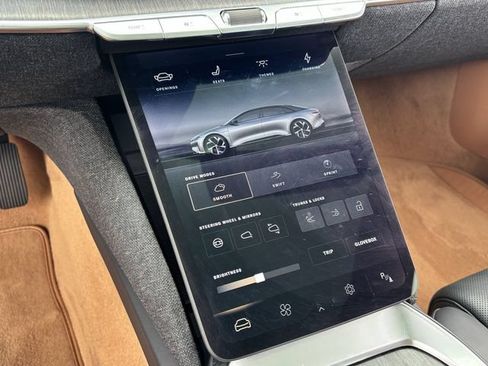 Used 2023 Lucid Air Touring AWD/4WD image 26
