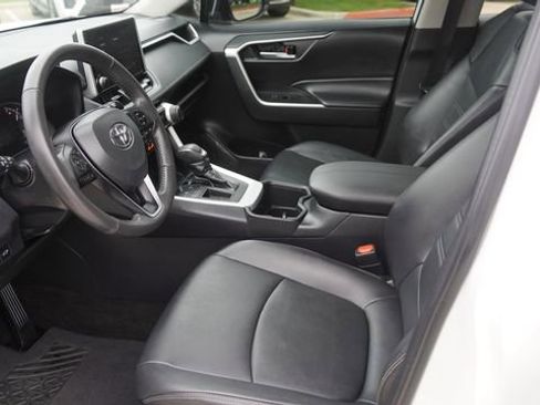 Used 2023 Toyota RAV4 XLE Premium FWD image 21