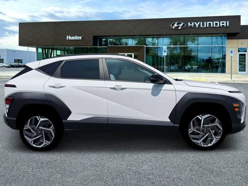 New 2026 Hyundai Kona SEL Premium image 9