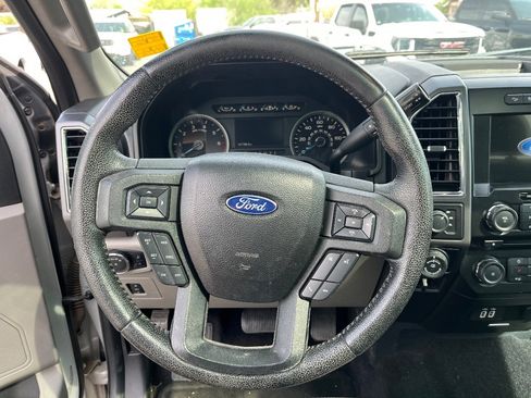 Used 2016 Ford F150 XLT w/ Equipment Group 302A Luxury image 10