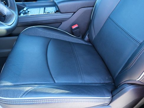 Used 2025 RAM 3500 Limited image 25