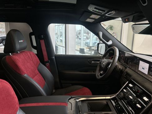 New 2026 Nissan Armada NISMO image 7