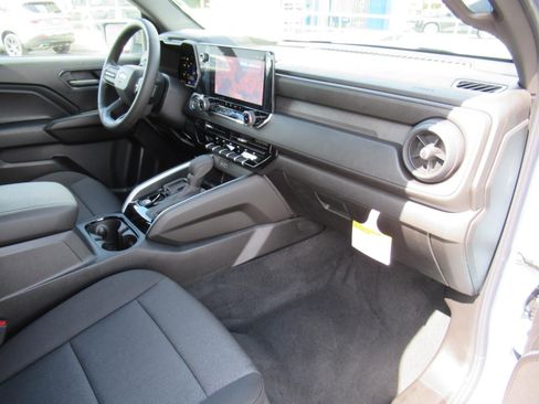 New 2026 Chevrolet Colorado W/T w/ WT Custom Package RWD image 11
