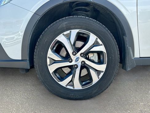 Used 2021 Subaru Outback Touring w/ Popular Package #2 image 32