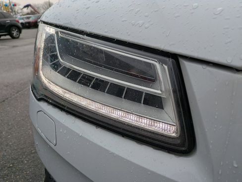 Used 2016 Audi A8 L 4.0T image 11