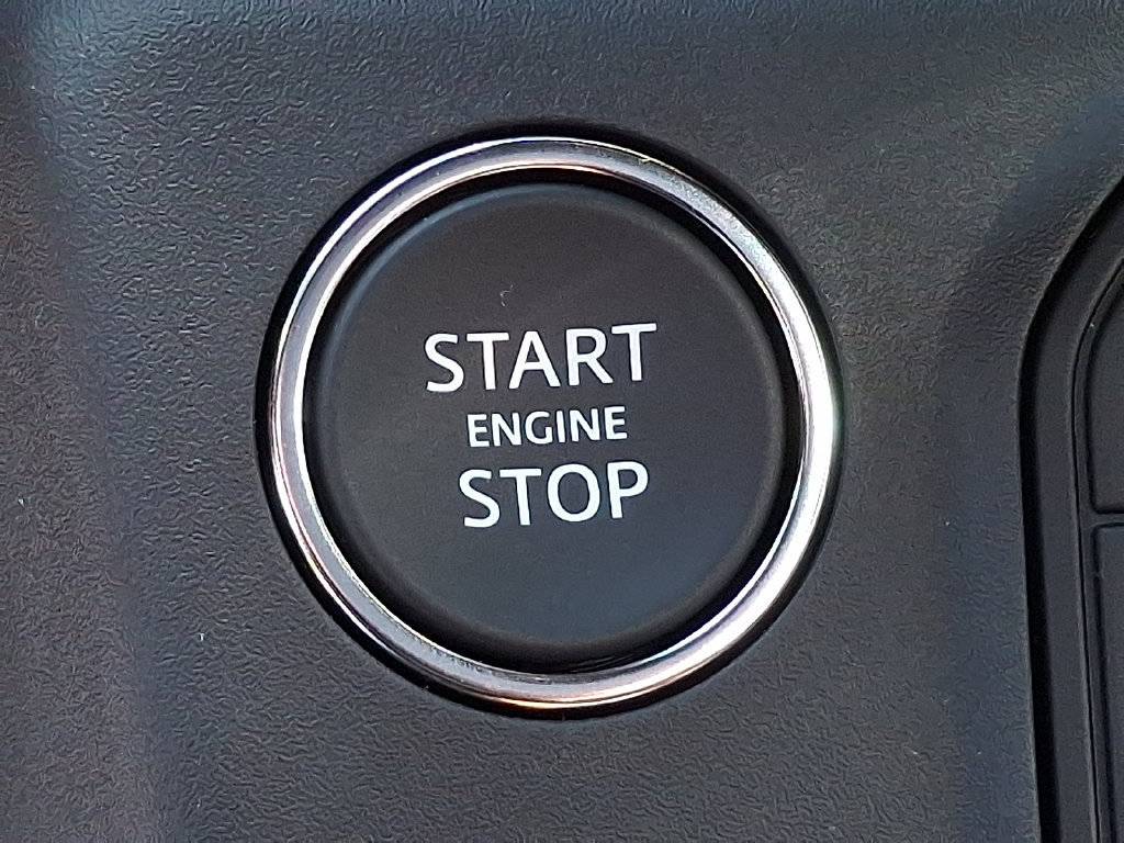 New 2026 Land Rover Defender 110 X-Dynamic SE AWD/4WD image 12