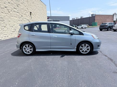 Used 2011 Honda Fit Sport image 5