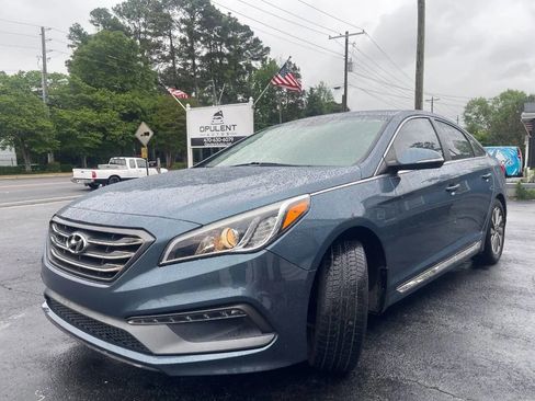 Used 2017 Hyundai Sonata Sport FWD image 3