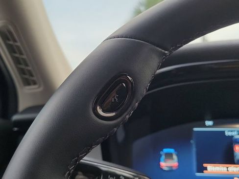 Certified 2023 Lincoln Corsair FWD image 19