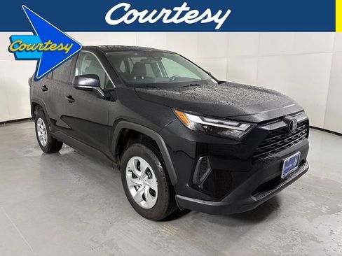 Used 2025 Toyota RAV4 LE FWD image 1