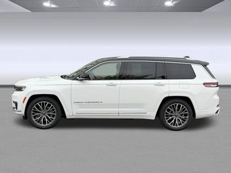 Used 2023 Jeep Grand Cherokee L Summit video 2