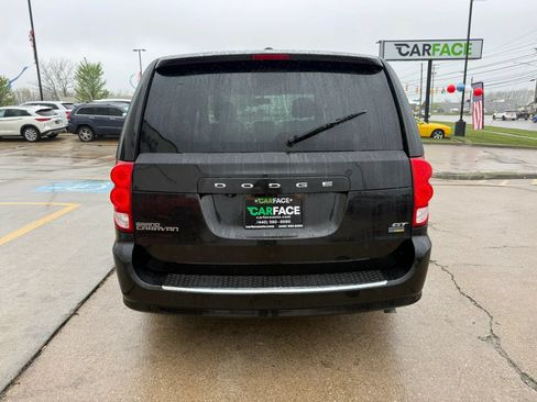 Used 2018 Dodge Grand Caravan GT FWD image 10