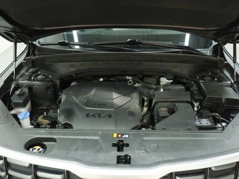 Used 2024 Kia Telluride S FWD image 33