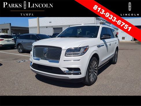 Used 2021 Lincoln Navigator Reserve w/ Luxury Package image 4