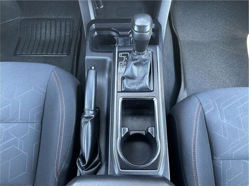 Used 2016 Toyota Tacoma TRD Off-Road w/ Towing Package AWD/4WD image 25