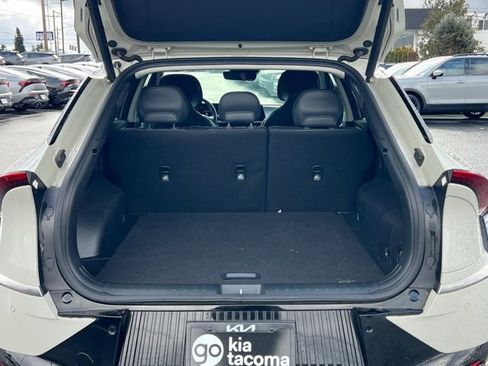 Certified 2024 Kia EV6 Wind image 8