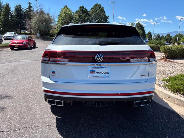 Certified 2026 Volkswagen Atlas Cross Sport SEL Premium R-Line AWD/4WD image 5