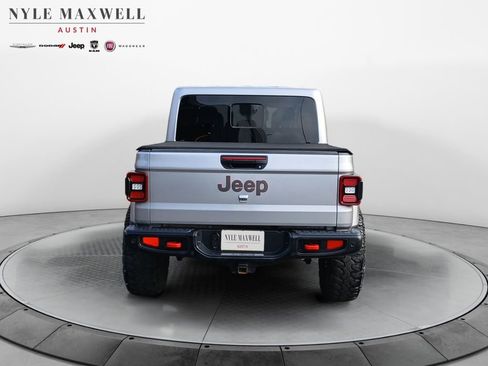 Used 2020 Jeep Gladiator Rubicon image 14