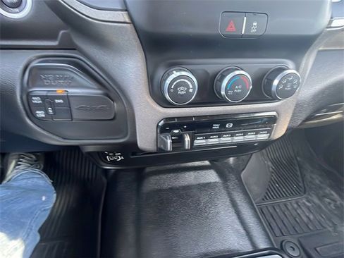 Used 2020 RAM 3500 Tradesman image 30