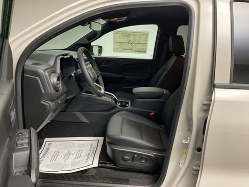 New 2026 Chevrolet Colorado Trail Boss AWD/4WD image 12