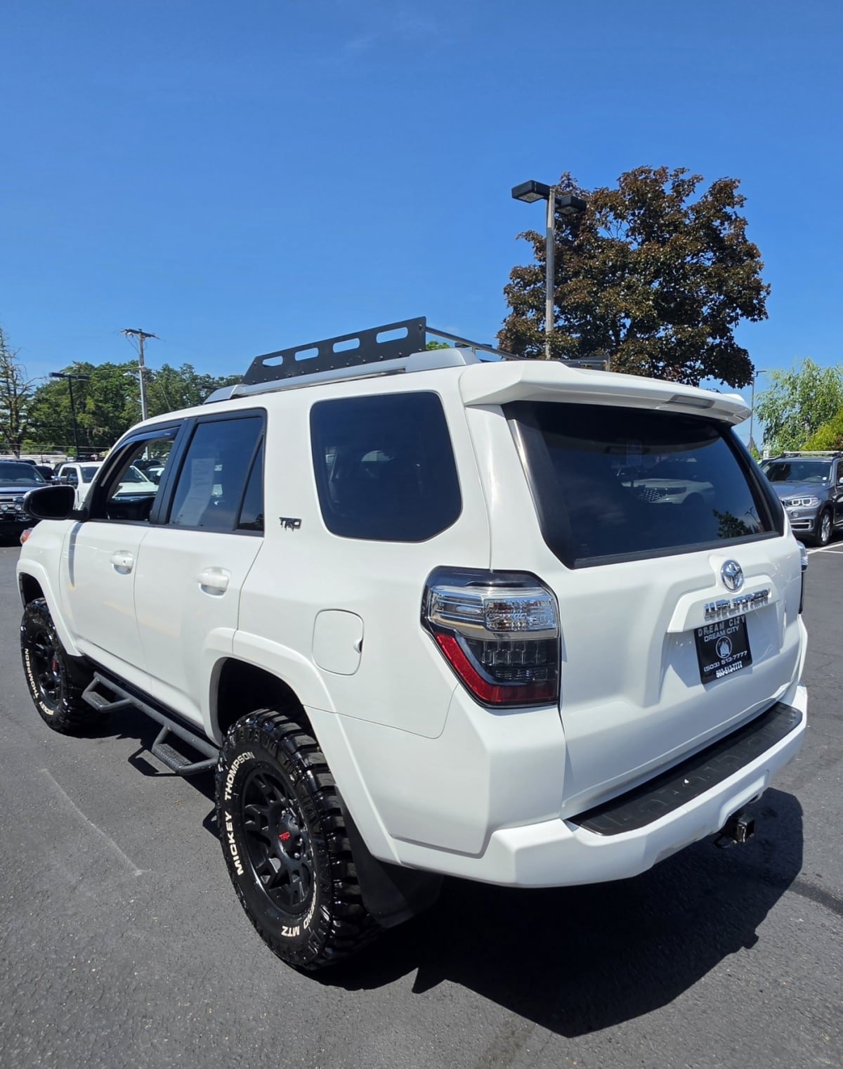 Used 2016 Toyota 4Runner SR5 AWD/4WD image 4