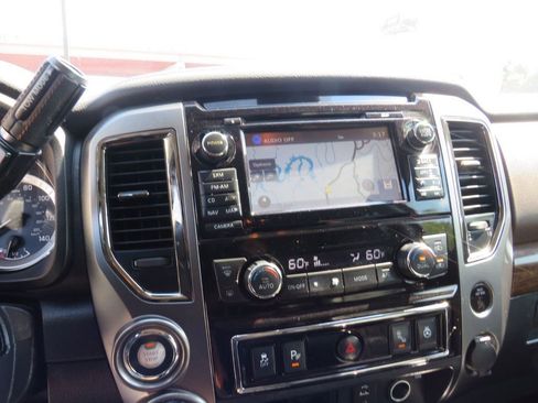 Used 2017 Nissan Titan Platinum Reserve image 14