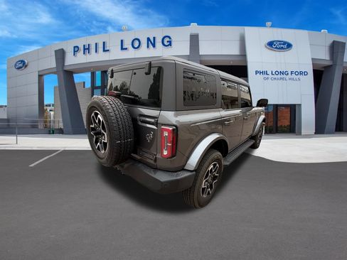 Used 2024 Ford Bronco Outer Banks AWD/4WD image 5
