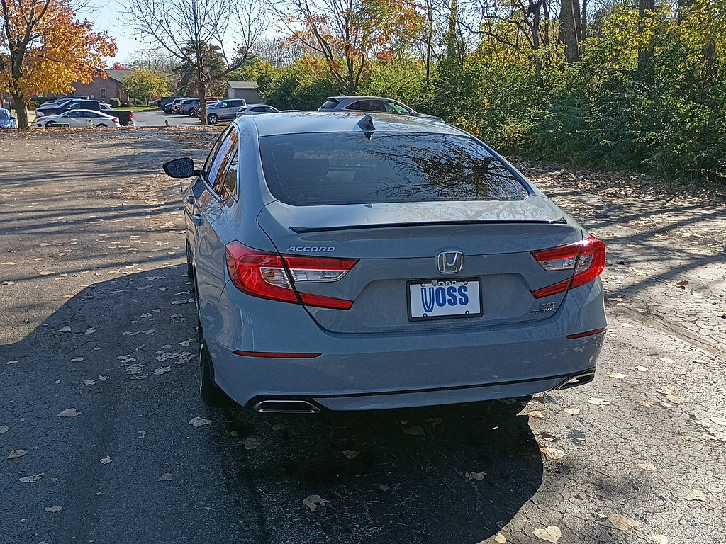 Used 2022 Honda Accord Sport image 5